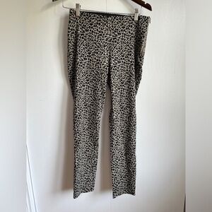 A New Day animal print stretchy leggings size 4